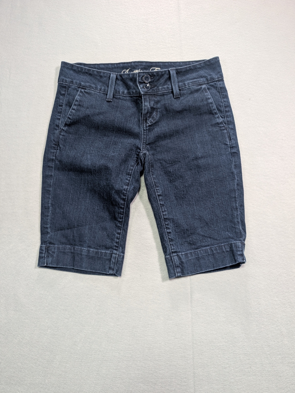 American Eagle Dark Blue Women's Bermuda Shorts Size 2 A24